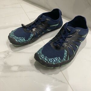 Navy and Teal Athletic Barefoot Shoes